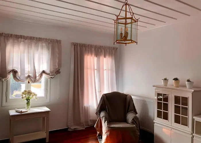 Andros Epoque Villa *