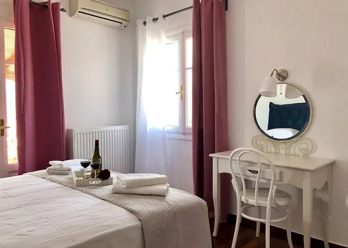 Villa Andros Epoque Livadia (Andros)