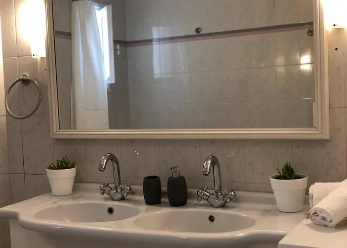 Andros Epoque * Livádhia